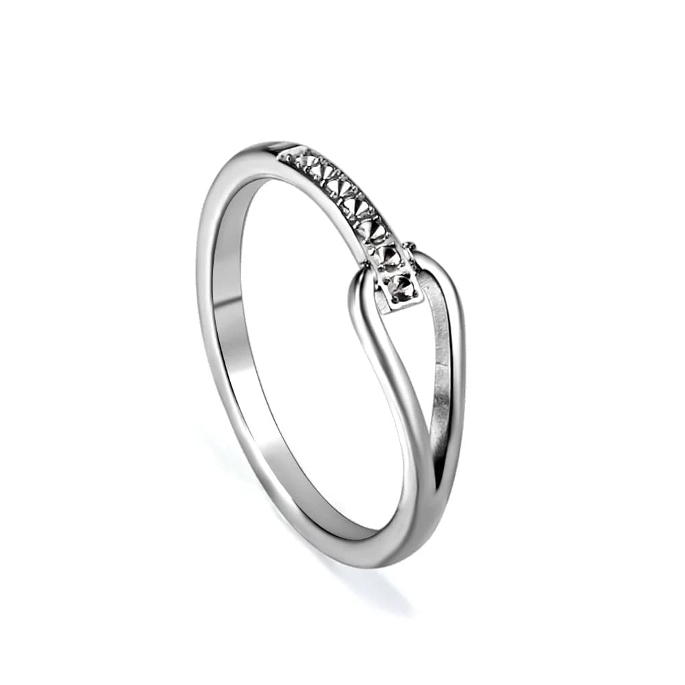 Silver-Toned Teardrop Ring with Clear Stones – Size 6
