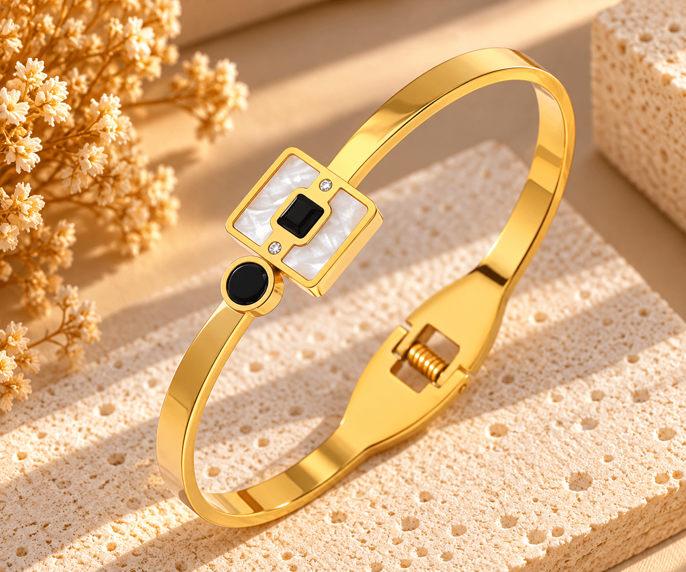 BB Milano Limited Edition – Golden Square Bracelet